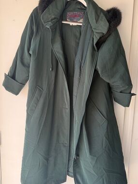 Women's Dark Green Parka with Faux Fur Trim by (Unknown)